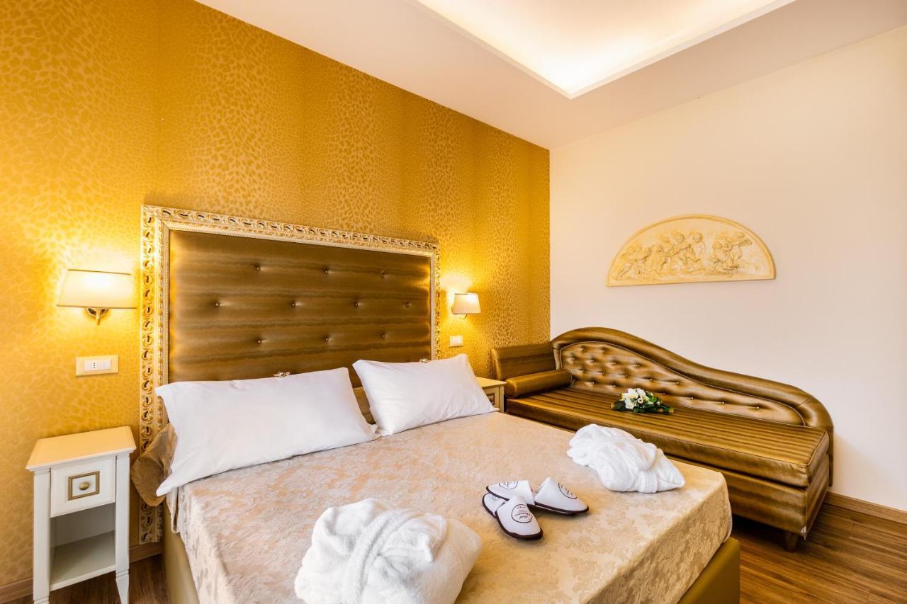 Hotel Mazzanti Milano Marittima Exterior photo