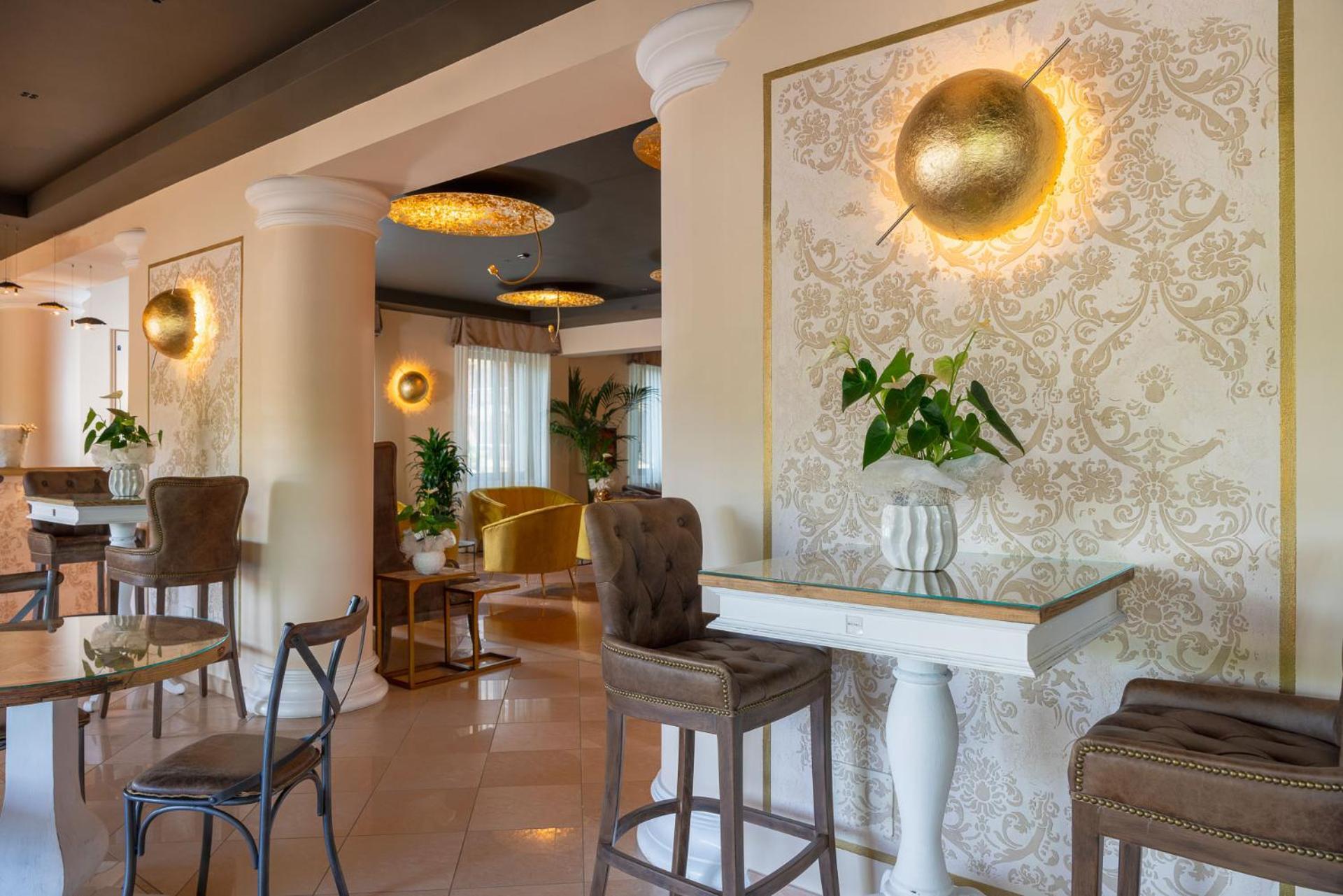 Hotel Mazzanti Milano Marittima Exterior photo